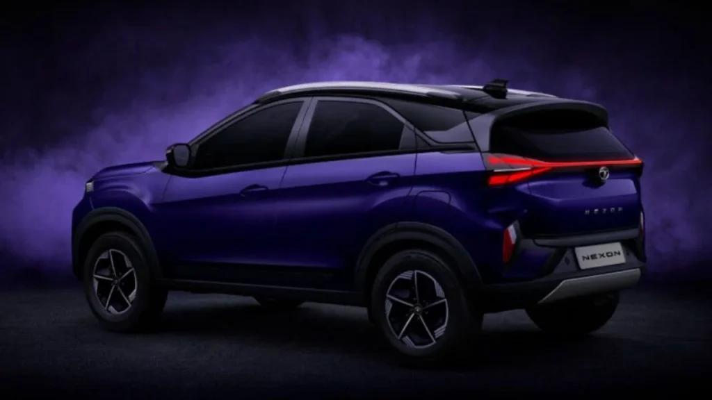 Tata Nexon Smart CNG