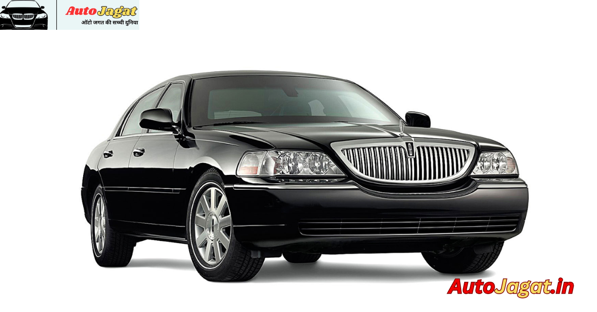 Luxury on Four Wheels: Rediscovering the Lincoln Town Car Signature