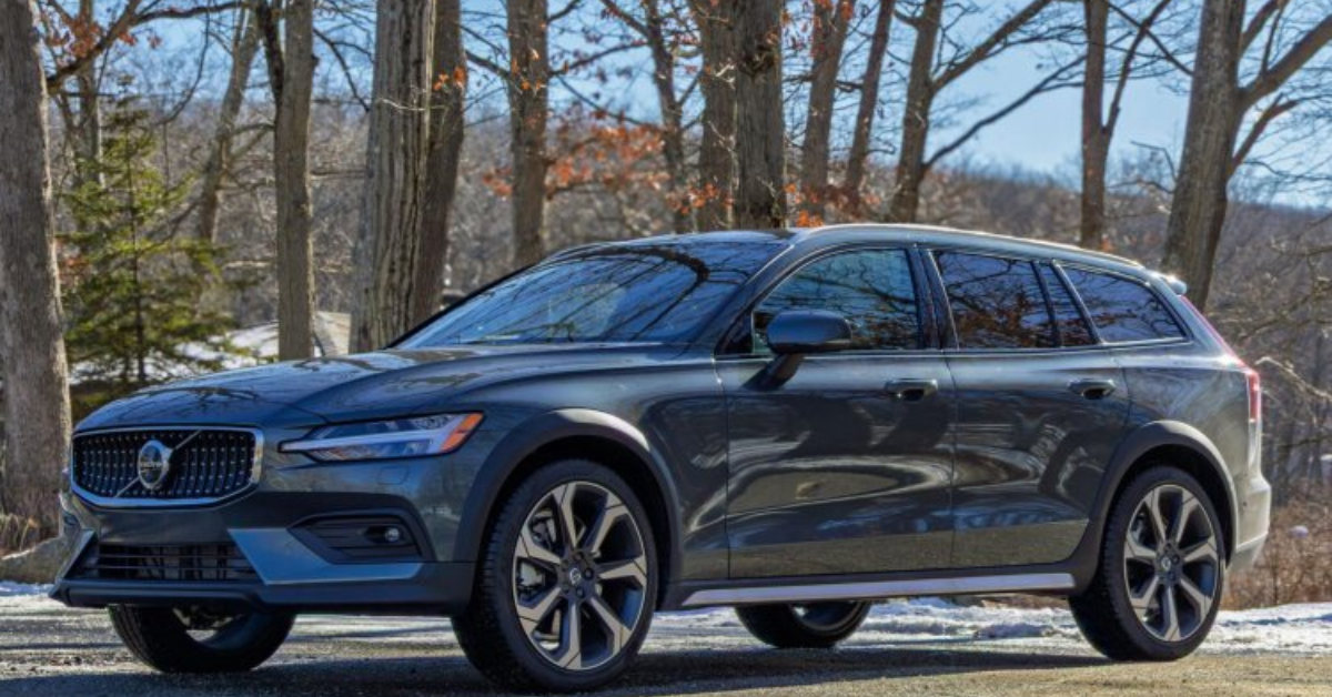 Volvo to Discontinue V60 Cross Country in the U.S. by 2026